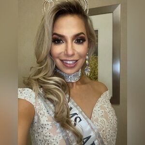 Jovani White, Stunning Ball Gown (Like New!)